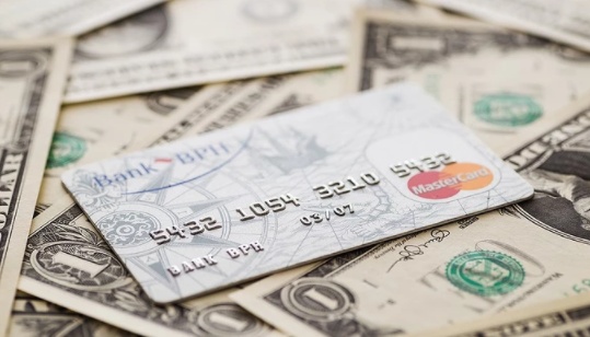 为什么信用卡逾期的现象越来越多？为什么会没钱还款？